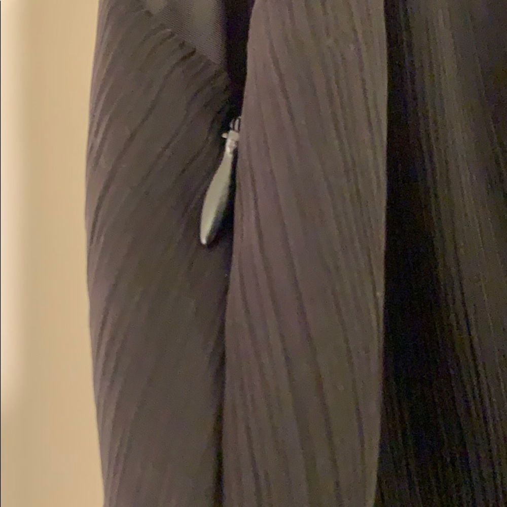 Dress - Picture 3 of 5